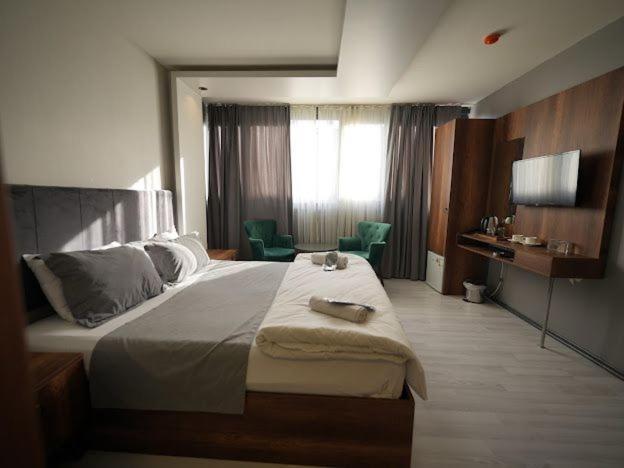 Ci Plus Otel Istambul Exterior foto